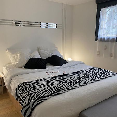 Eden In Vitry Logement Entier Extérieur photo